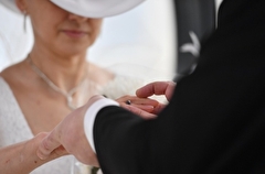 В День семьи, любви и верности в Москве планируют пожениться более 450 пар
