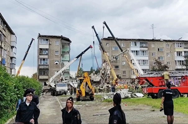 Жильцы частично разрушенного дома в Нижнем Тагиле начали получать выплаты