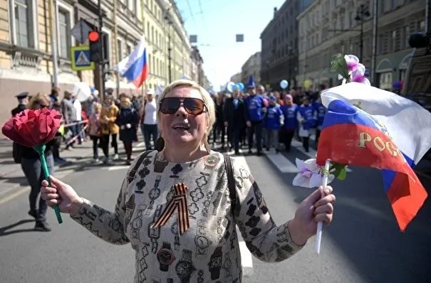 Матвиенко: объявлять майские праздники в этом году рабочими оснований нет