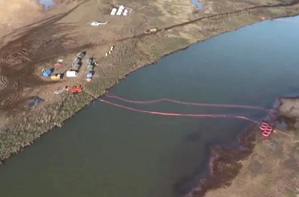 Содержание ГСМ в водоемах Таймыра через 2 месяца после ЧП превышено в 4 раза