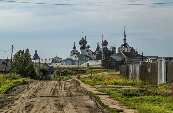 Власти Поморья не видят необходимости ограничивать туризм на Соловках