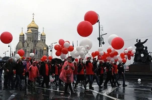 Первомайскую демонстрацию и крестный ход в Приморье отменили из-за ситуации с COVID-19