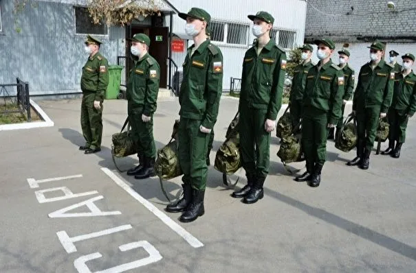 Шойгу: российские призывники в "горячие точки" направляться не будут