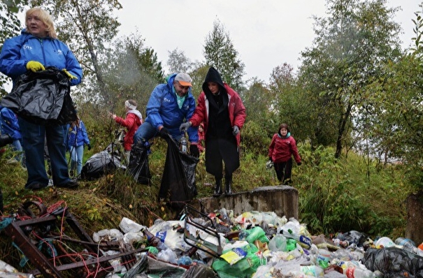 Порядка 30 тысяч жителей Тульской области приняли участие в экологической акции "Чистый берег"