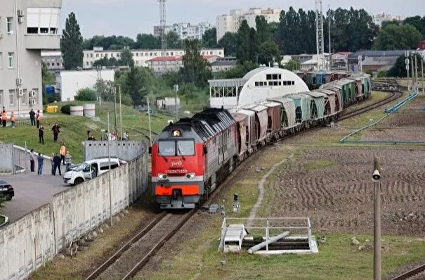 В Кремле положительно расценили изменение подхода ЕС к калининградскому транзиту