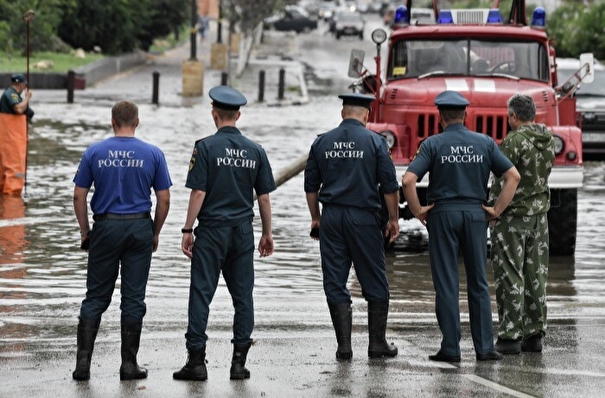 Воду продолжают откачивать после паводка в Иркутской области, еще подтоплены шесть участков