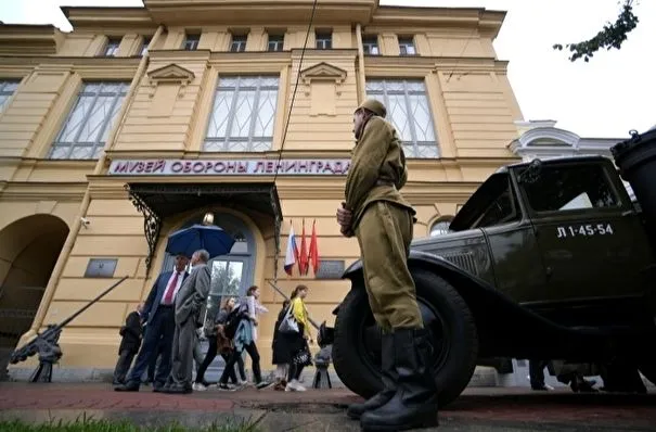 Копию дневника Тани Савичевой покажут в Петербурге в честь 80-летия Музея обороны Ленинграда