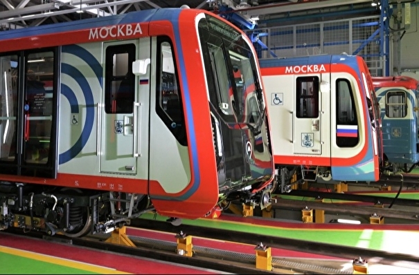 Подвижной состав на "салатовой" ветке московского метро полностью обновят к 2030 году