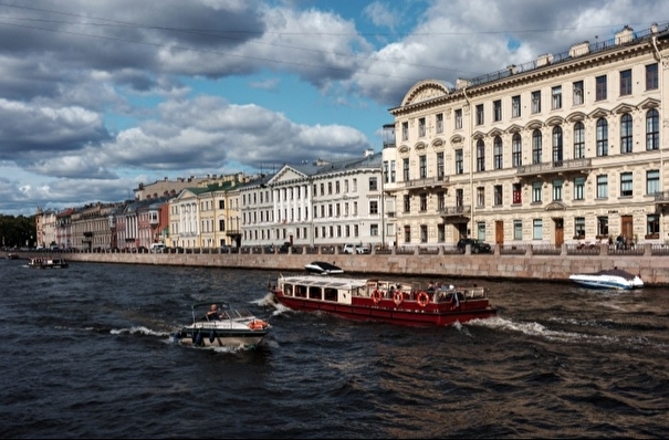 Жара в Петербурге увеличила число происшествий на воде - власти