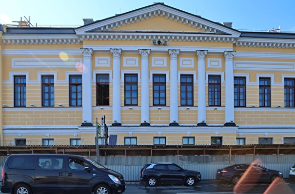 Реставрация здания для театра Шаляпина завершится в Петербурге до конца года - Смольный