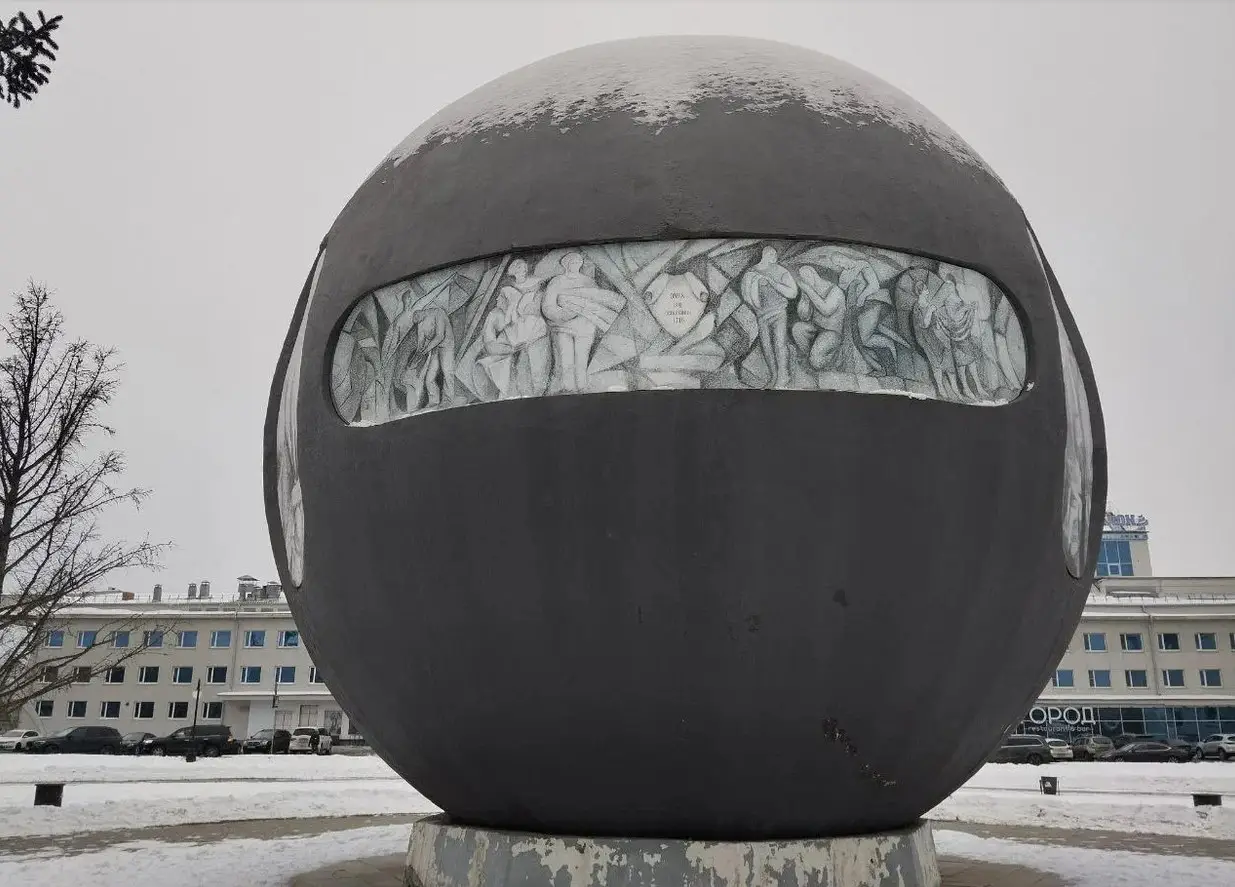 Городские скульптуры являются одной из достопримечательностей Омска. © Интерфакс. Александра Качалова