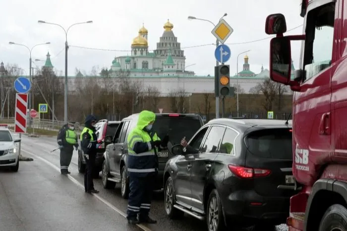 Пропуска в Москве начнут автоматически проверять с 22 апреля