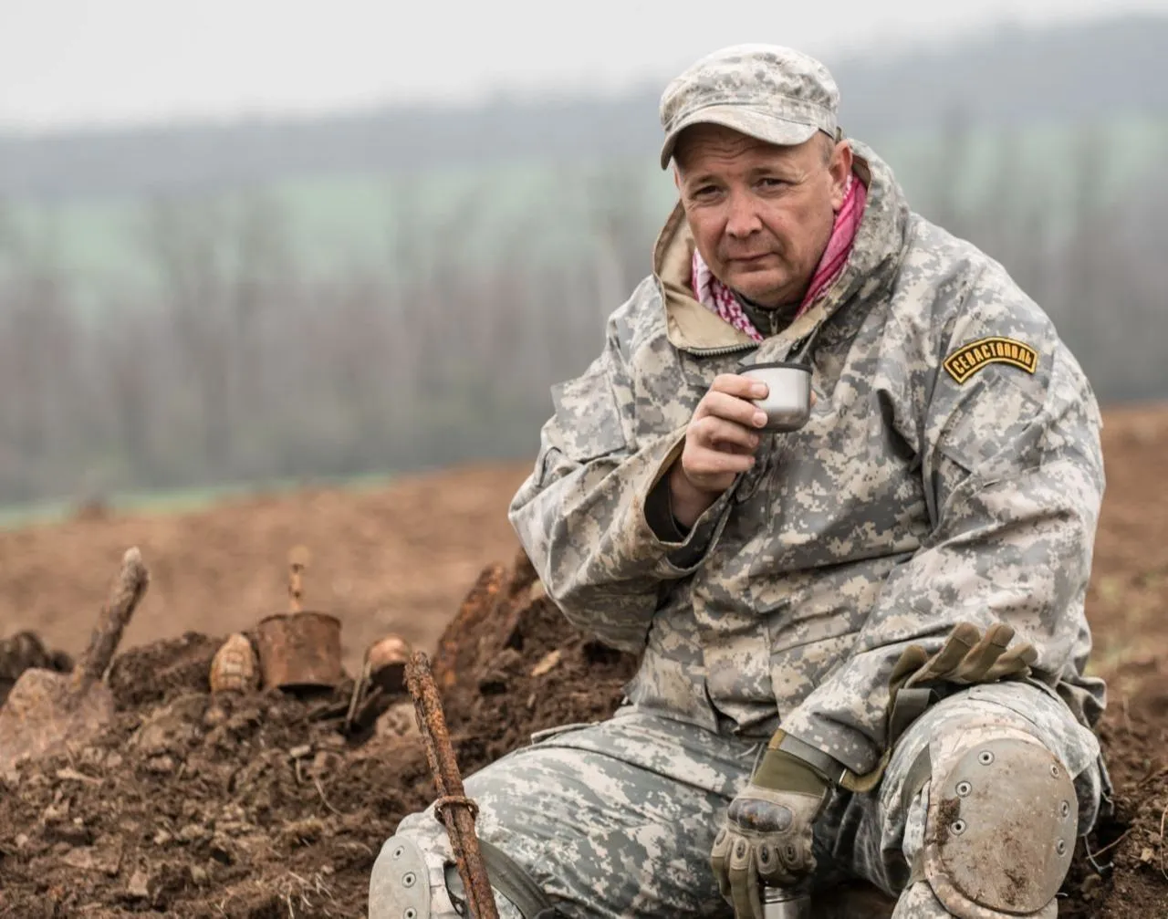 Военный историк  Андрей Кудряков: "В строй "Бессмертного полка" онлайн стали десятки тысяч новых участников"