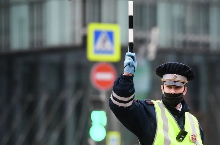 Часть ограничительных мер в Москве снимут до 1 июля