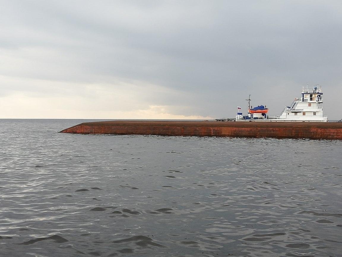 Уголовное дело возбуждено после крушения баржи в Ярославской области