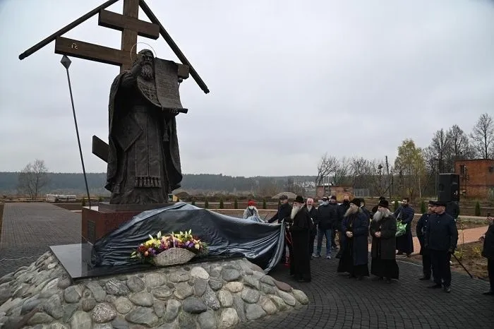 Памятник протопопу Аввакуму открыли в калужском Боровске