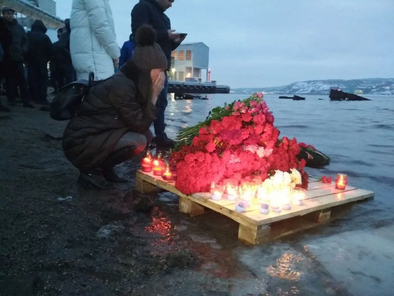 В кабмине сформирована комиссия для помощи семьям погибших при крушении судна "Онега"