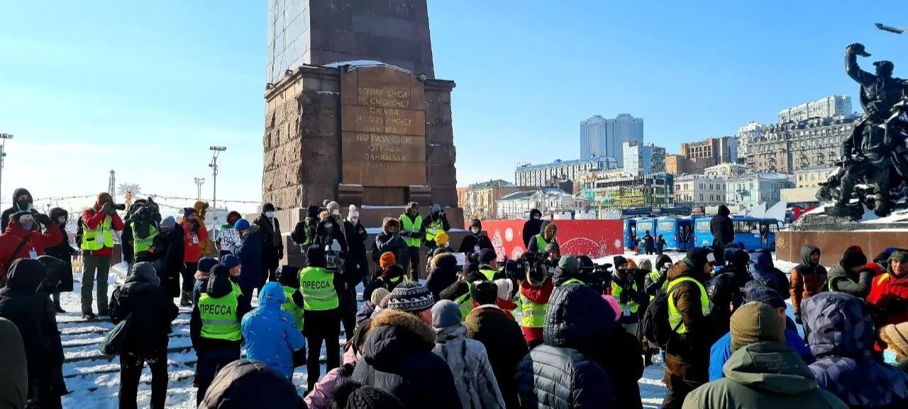 Несанкционированные акции проходят на Дальнем Востоке