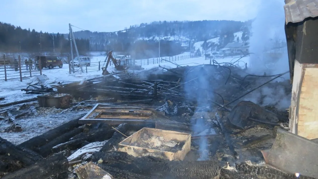 Уголовное дело возбуждено после гибели человека на пожаре в красноярском реабилитационном центре