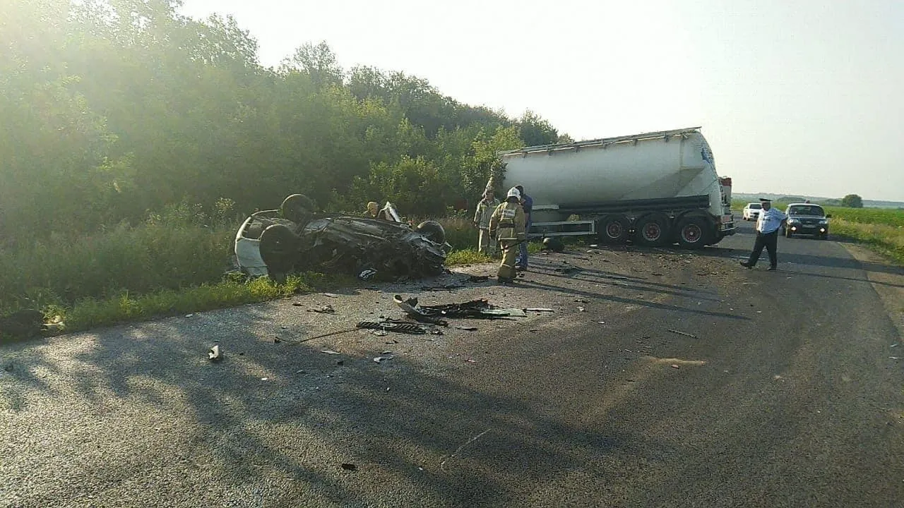 Три человека погибли в ДТП в Воронежской области