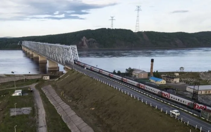 Движение поездов на участке Транссиба в Амурской области ограничено из-за резкого подъема уровня воды