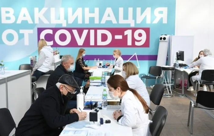 Кубанские медики призывают одновременно вакцинироваться от гриппа и COVID-19