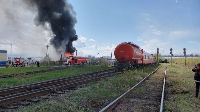 Площадь пожара в промзоне Дзержинска составляет 2500 кв. метров, сообщается о локализации