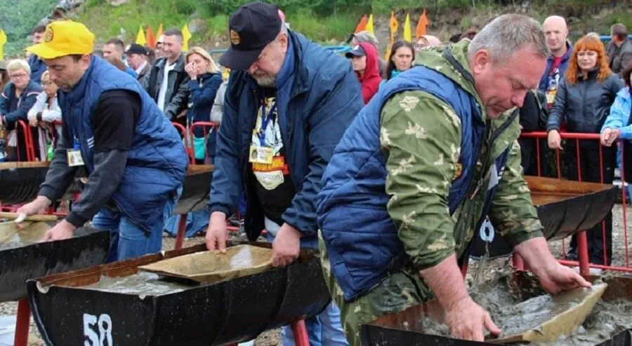 Соревнования по промывке золотого песка вновь состоятся в Магадане после двухлетнего перерыва