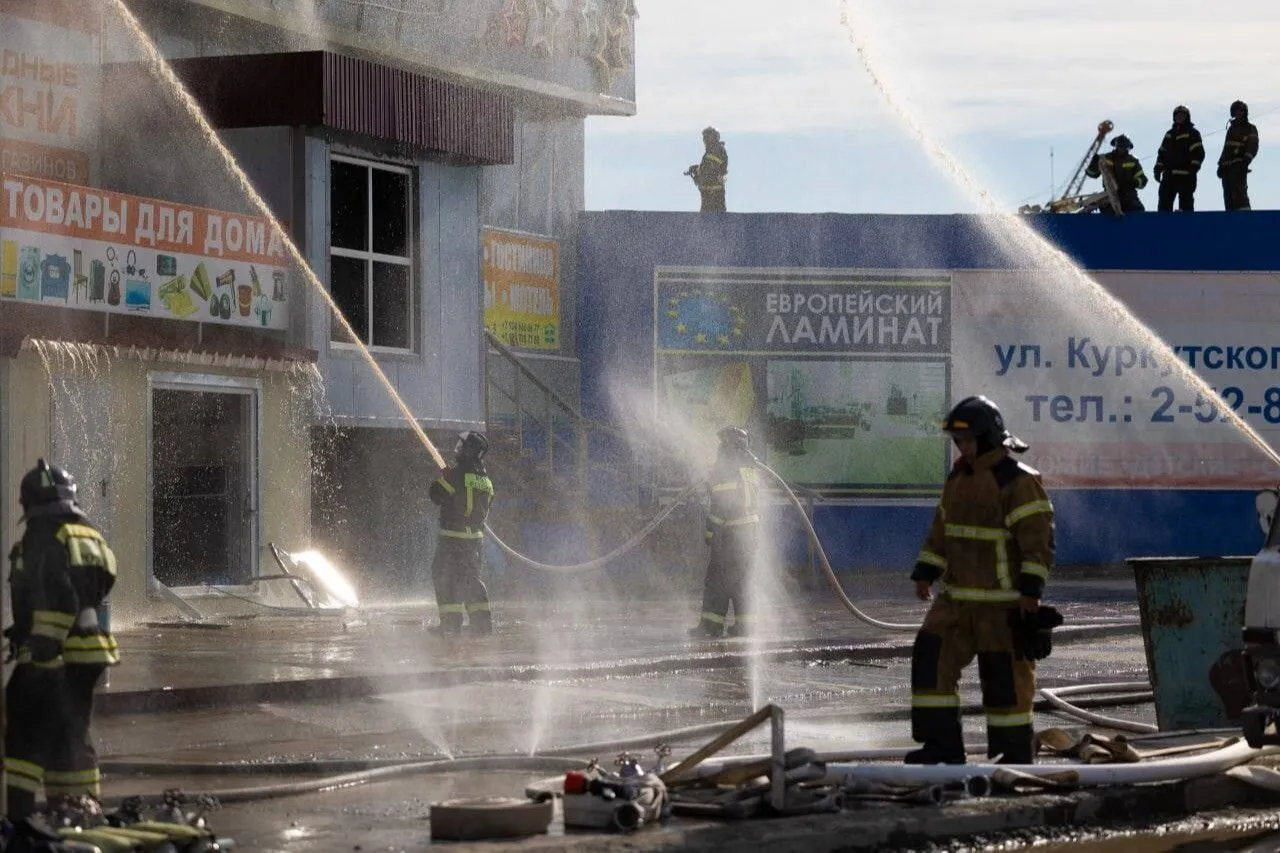 Крупный пожар произошел в Анадыре, есть перебои с подачей воды и электричества - губернатор