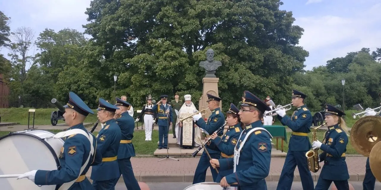 Тюфяк XIV века покажут в петербургском Музее артиллерии