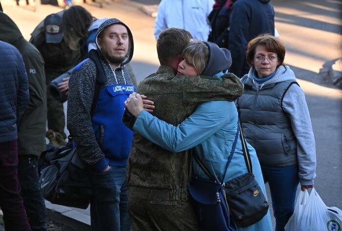 Около сотни ошибочно мобилизованных уже вернули домой в Тверской области