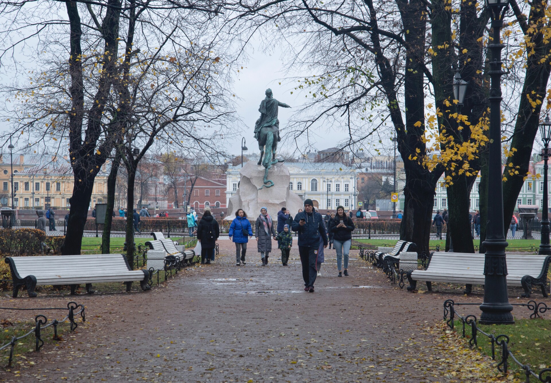 Питер в конце октября фото