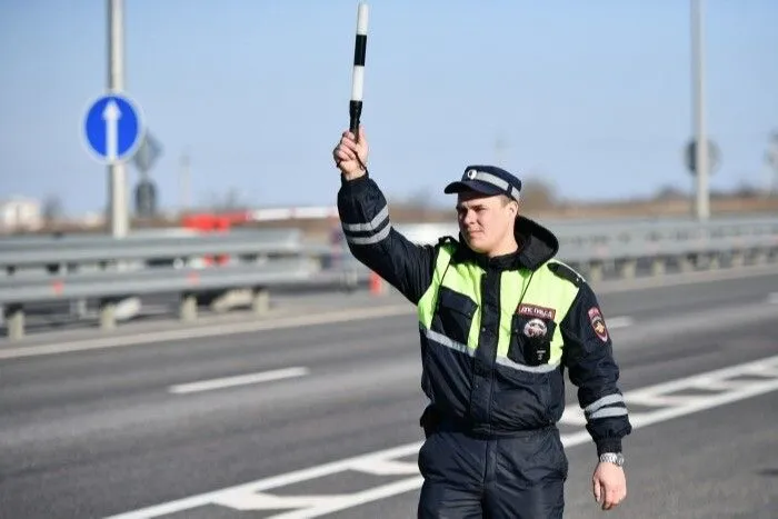 Движение по восстановленной автомобильной части крымского моста открыто - Упрдор Тамань