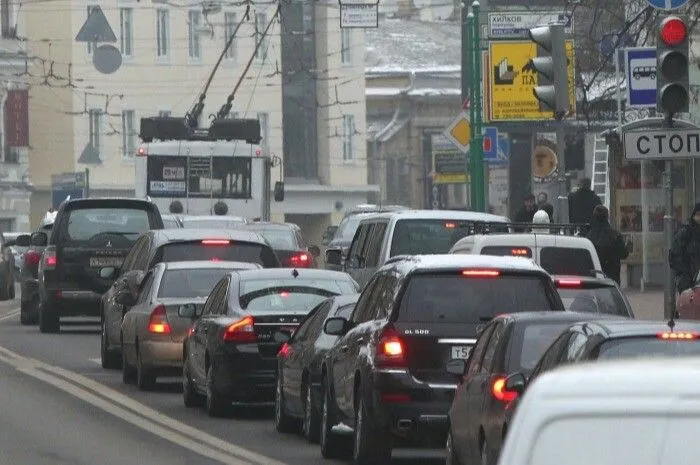 Интеллектуальную систему для управления транспортными потоками создадут в Омской области