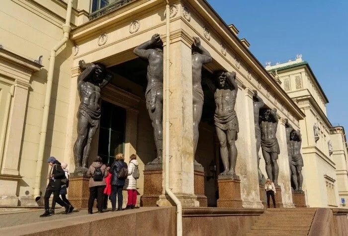 Понедельник стал в Петербурге самым теплым днем с начала года