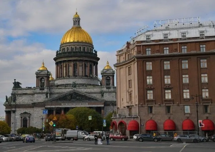 Обстановка в Петербурге под контролем - Смольный