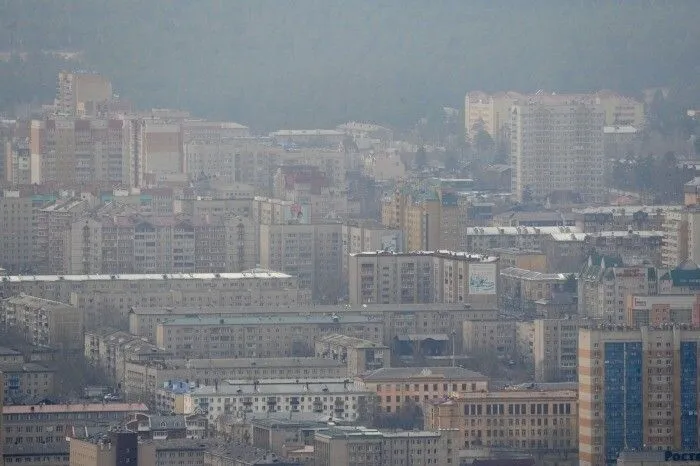 Запах гари в Тюмени связан с природными пожарами в Свердловской области - власти