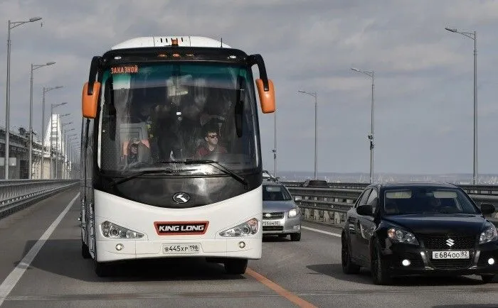 Движение по Крымскому мосту восстановлено