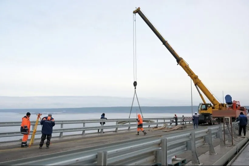 Восстановлен мост через реку Куйдусун в Якутии, разрушенный паводком