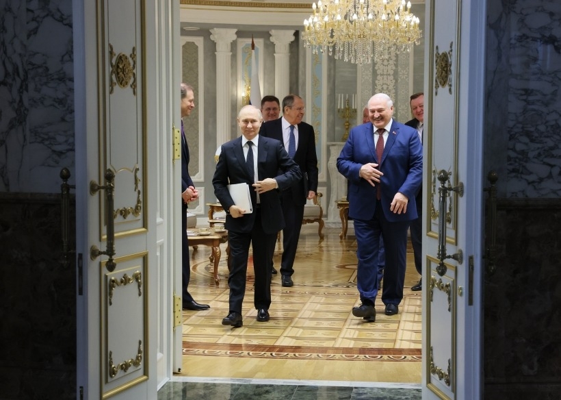 Путин обсудил с Лукашенко формирование единого оборонного пространства, учения нестратегических ядерных сил