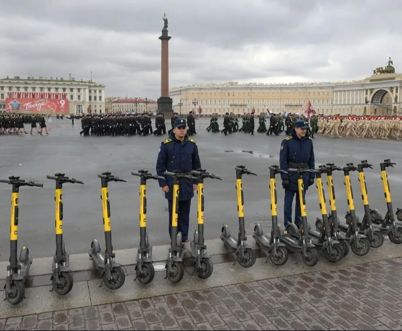 Электросамокаты снова запретят в Петербурге на время крупных событий