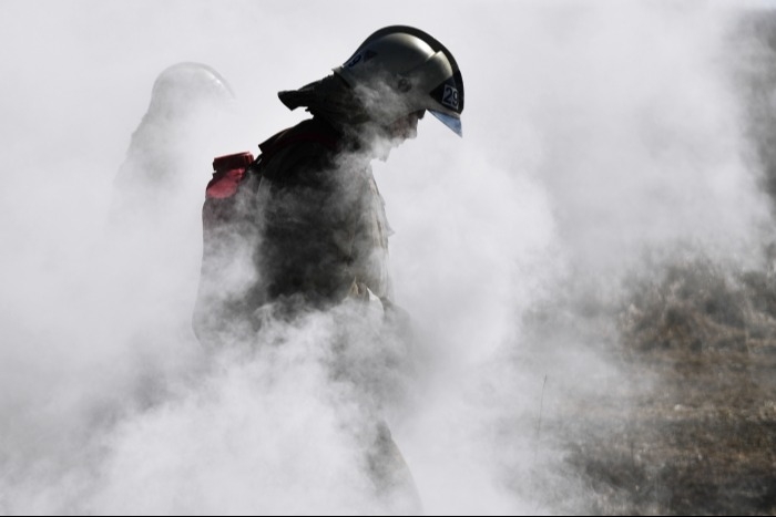 Пожар в резервуаре с нефтепродуктами в Ростовской области локализован