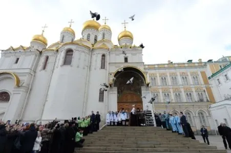 Православные отмечают Благовещение Богородицы