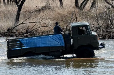 Более 1 тыс. человек эвакуированы из зон подтопления в Тюменской области