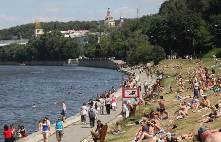 Меньше половины столичных зон отдыха с купанием готовы к летней эксплуатации