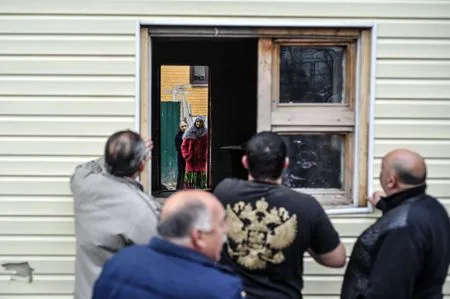 В цыганском поселке под Тулой принудительно начали сносить незаконные постройки