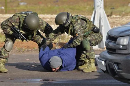 Подозреваемый в поножовщине на детской площадке на Ставрополье задержан в Ростовской области