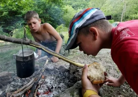 Шестерых заблудившихся в горах подростков ищут на Кубани