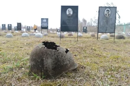 Новгородские поисковики в День памяти и скорби захоронят около 100 красноармейцев