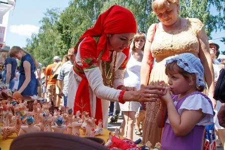 Среднерусский экономический форум и Курская Коренская ярмарка прошли в Курской области